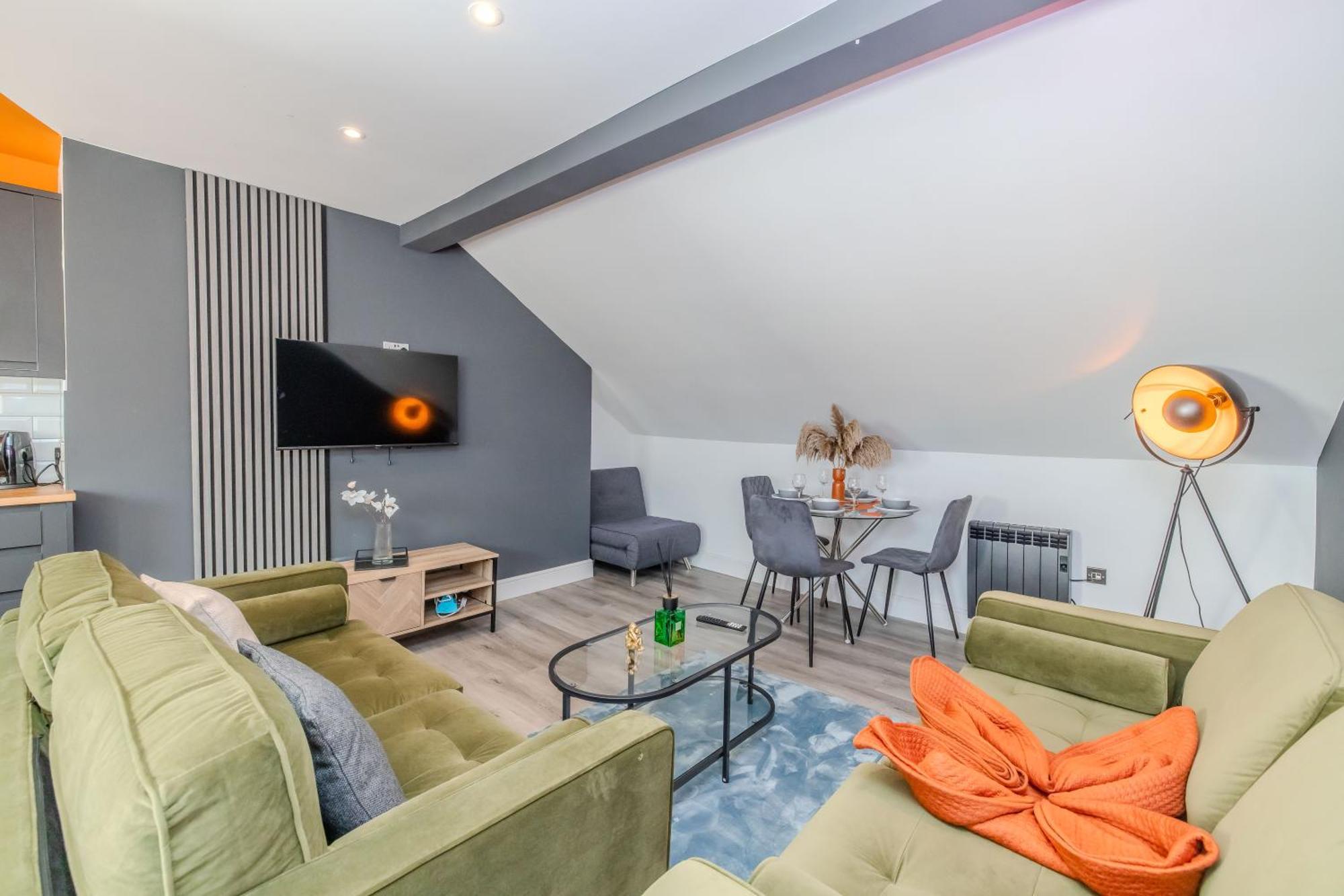 Luxe City Living L 2-Bedroom Flat With Free Parking Hove Esterno foto